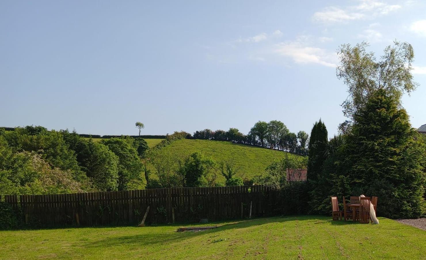 Tullynacrunat Lodge Castleblayney Luaran gambar