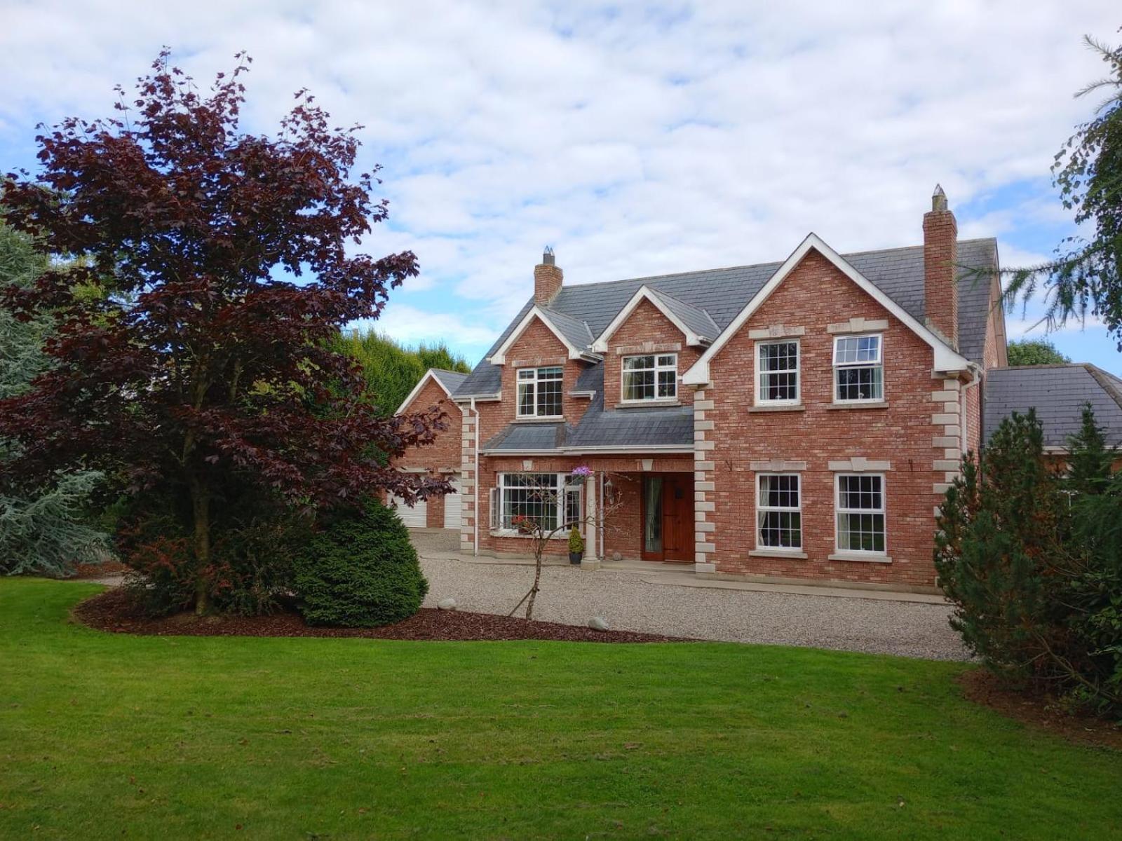 Tullynacrunat Lodge Castleblayney Luaran gambar